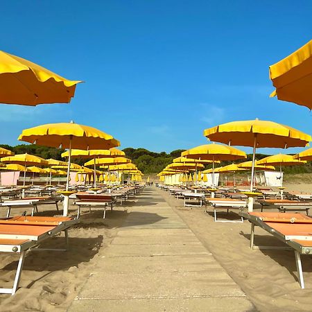 Club Vacanze In Червия Экстерьер фото